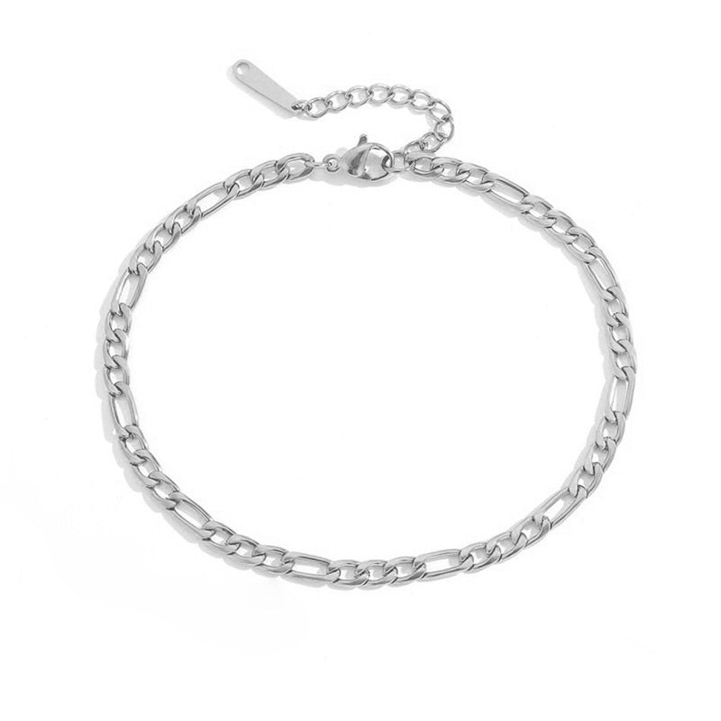 Full Figaro chain link structure, clasp and extension chain