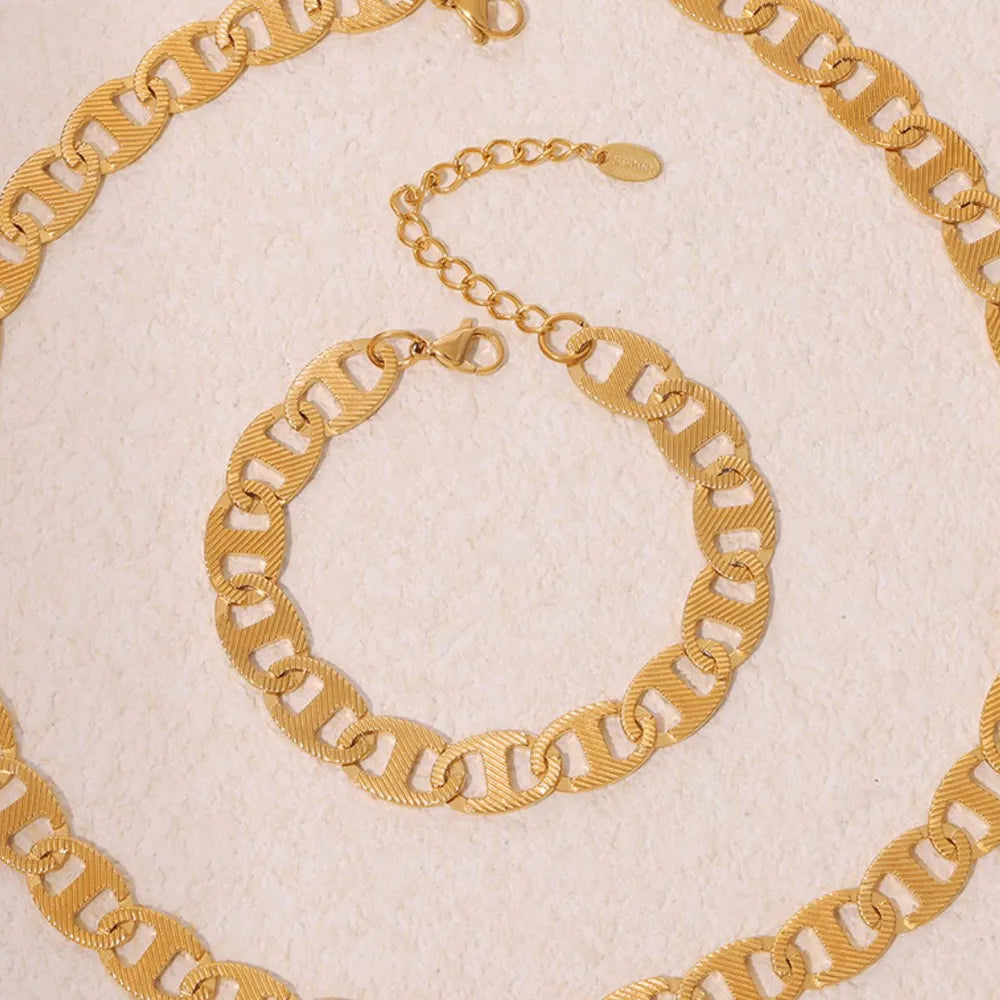 Pulseira Corrente Fina Dourada - imagem 2 TRIX
