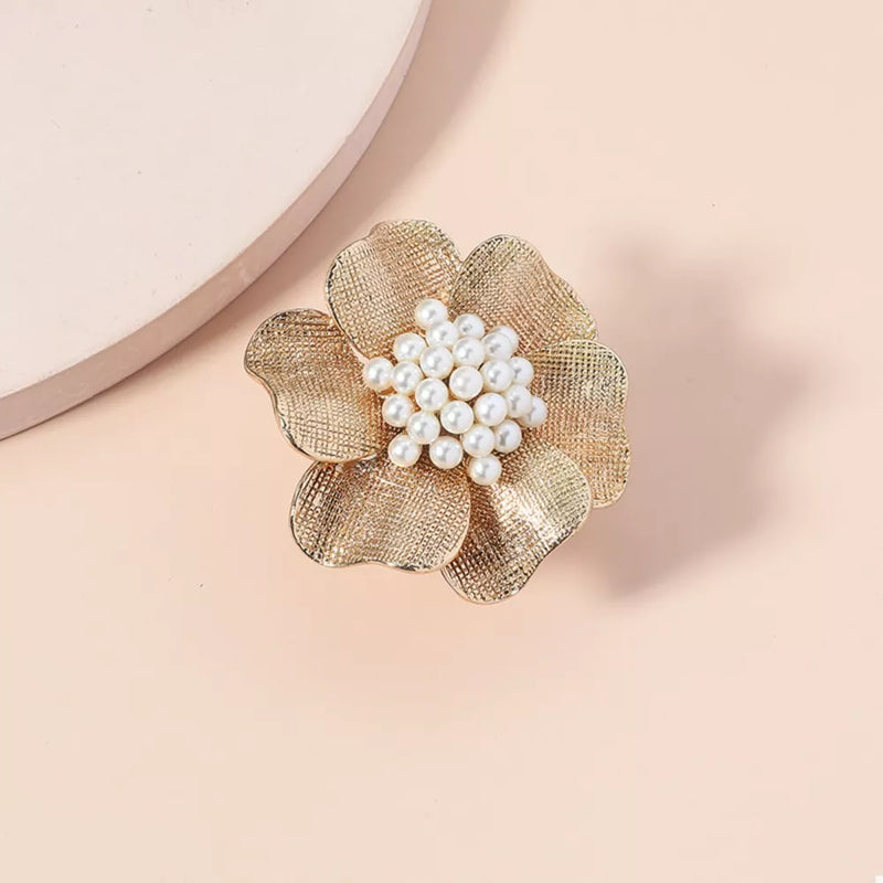 Anel Flor Pérola Dourado 18K - hover