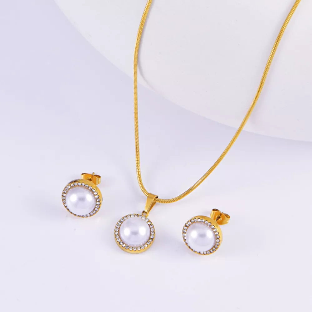 Conjunto perola dourado 18K TRIX imagem principal com colar e brincos